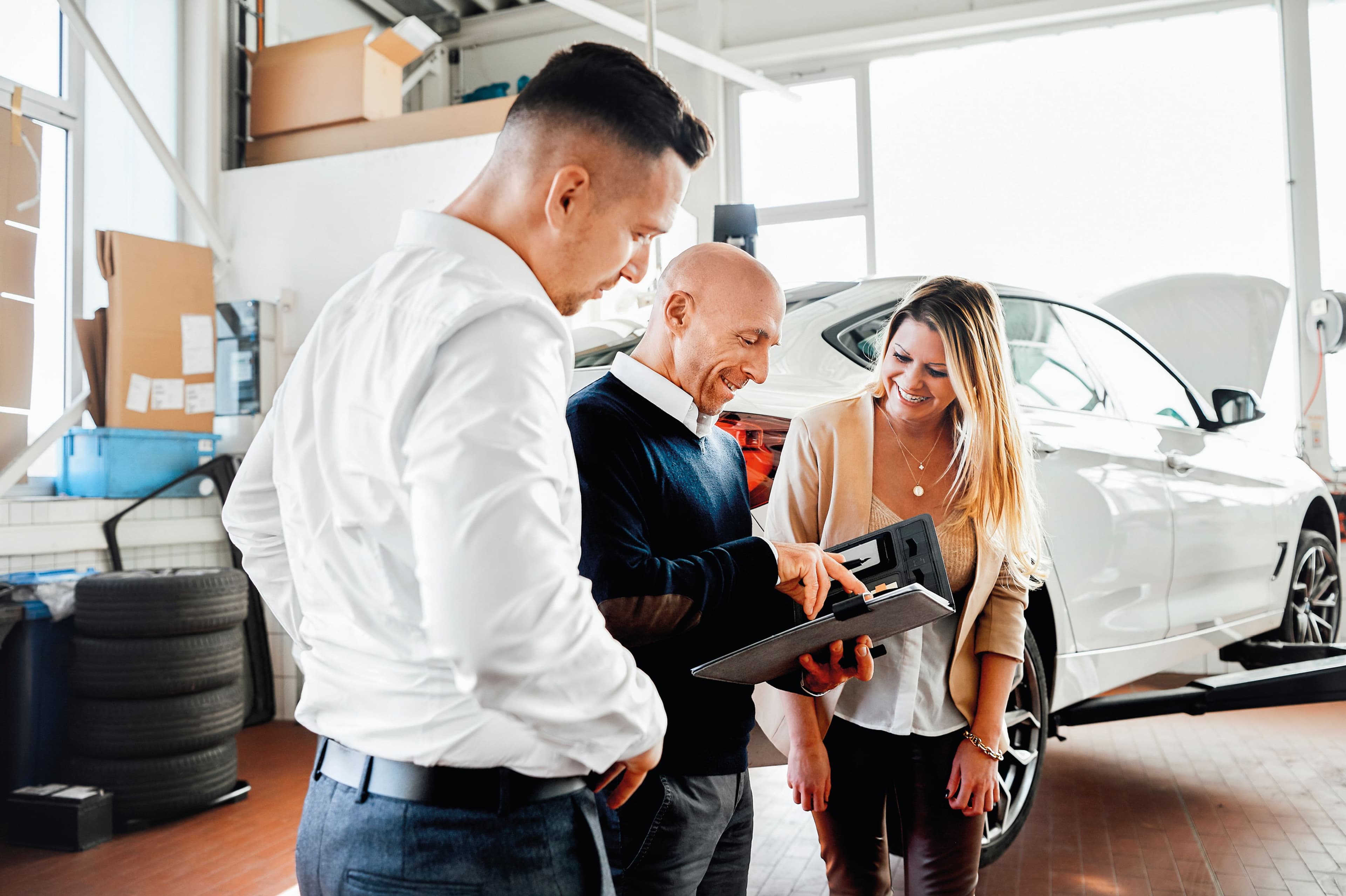 Header Mailing_April.jpg