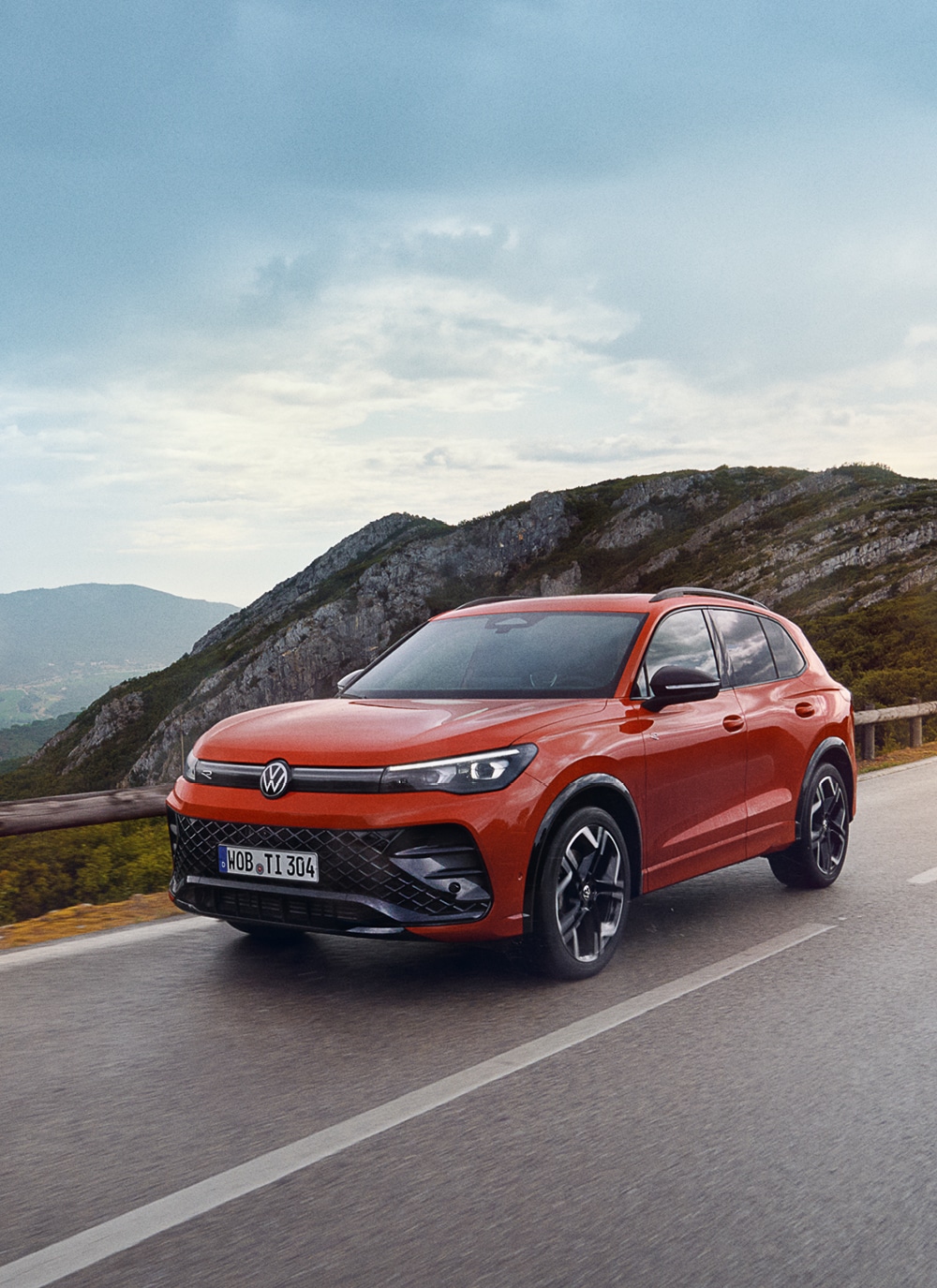 Card Teaser_VW_Tiguan_R-Line.jpg